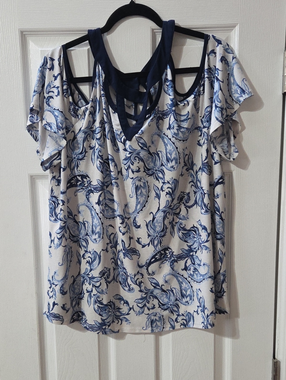 NAIF Blue and Cream Paisley Cold-Shoulder Top with Lattice Neck